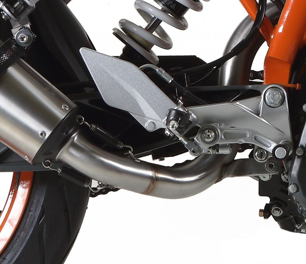 Escape compatible con Ktm Duke 390 2013-2016, Gpe Ann. titanium, Escape racing, silenciador con tubo de conexion, articulo sin homologacion 