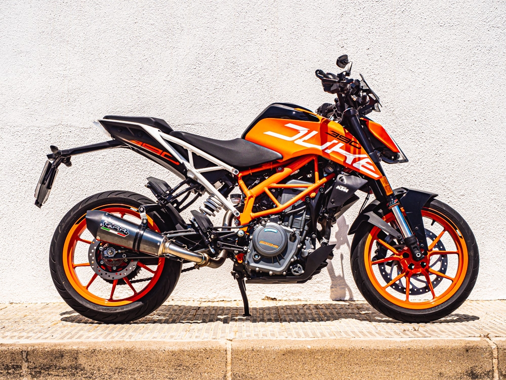 Escape compatible con Ktm Duke 250 2017-2020, GP Evo4 Poppy, Escape legal, homologado, silenciador con db killer desmontable y tubo de conexión específico 