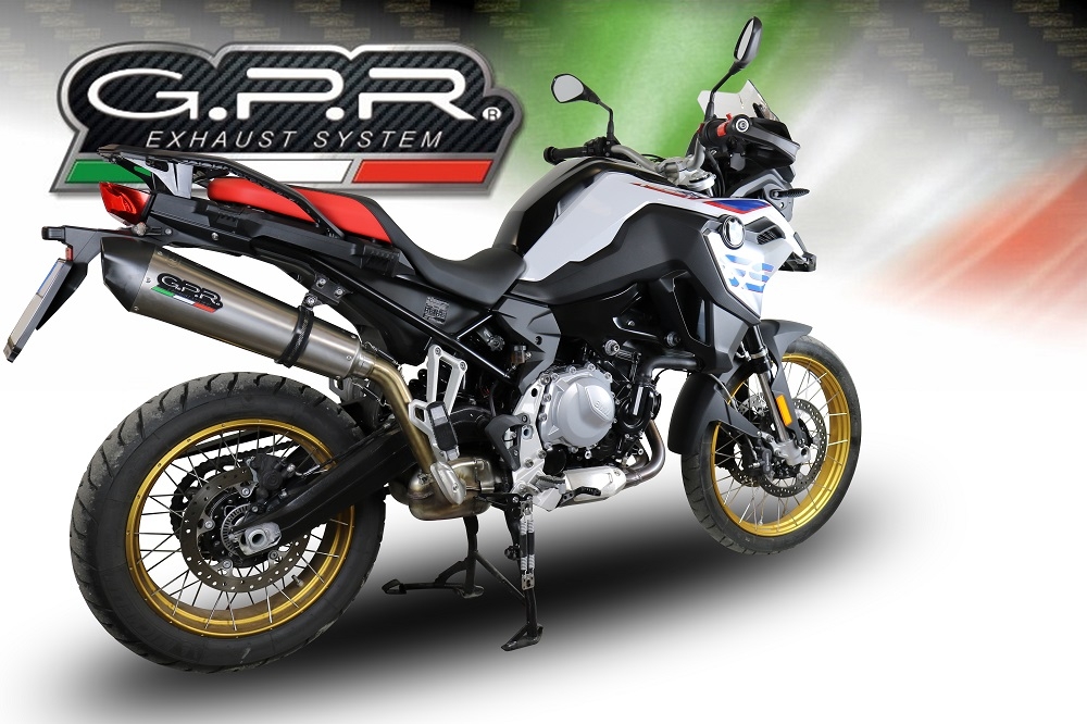 Escape compatible con Bmw F 900 Gs Adventure 2024-2025, GP Evo4 Titanium, Escape legal, homologado, silenciador con db killer desmontable y tubo de conexión específico 