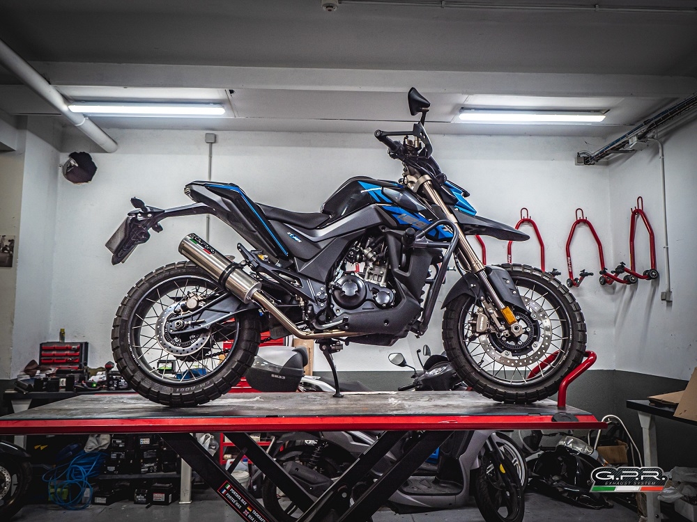 GPR escape compatible con  Zontes Gk 125 2022-2024, M3 Inox , Escape completo homologado y legal,con catalizador incluido db killer extraíble 