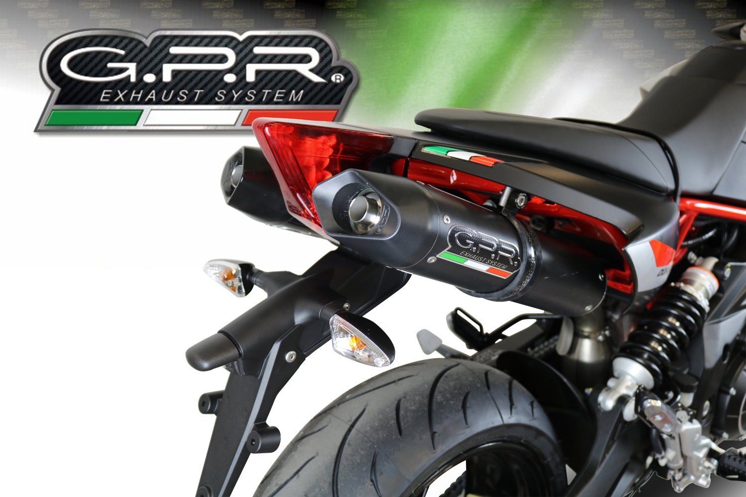 Escape compatible con Aprilia Dorsoduro 900 2017-2020, Furore Evo4 Nero, Par de terminales de escape homologados, con db killer extraíbles y tubos de conexión específicos 
