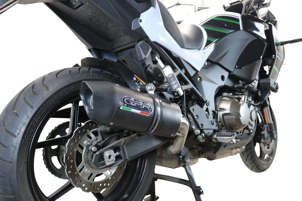 Escape compatible con Kawasaki Versys 1000 I.E. 2019-2020, Furore Evo4 Nero, Escape legal, homologado, silenciador con db killer desmontable y tubo de conexión específico 