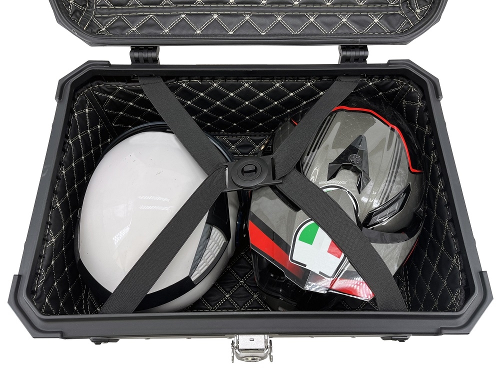 Baúl GPR TECH compatible con  Benelli Trk 251 2019/2023 Baúl Alpi-Tech en aluminio, color negro con placa específica incluida Capacidad Litros 55