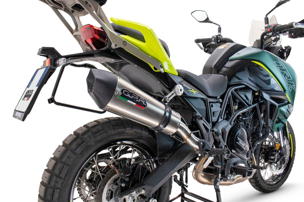 Escape compatible con Benelli Trk 702 X 2023-2024, Gpe Ann. titanium, Escape homologaedo, legal para mercados fuera de la UE, incluido tubo de enlace y db killer extraíble 