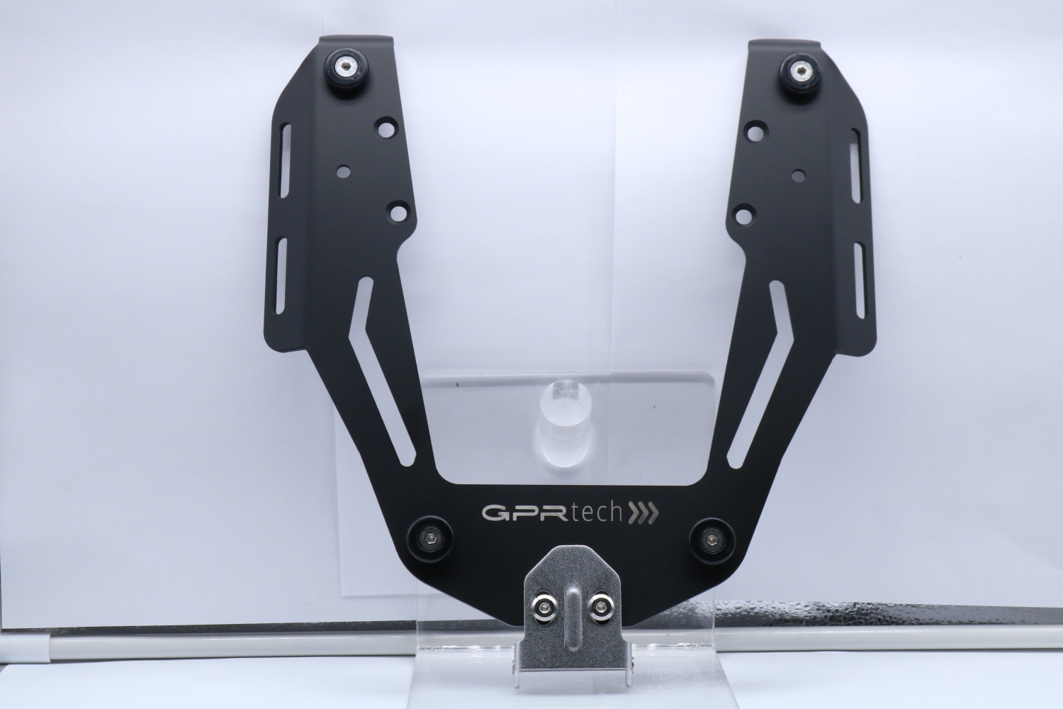GPR TECH compatible con  Bmw F 650 Gs 2004/2013 Baúl Alpi-Tech en aluminio, color negro con placa específica incluida Capacidad Litros 55