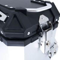 GPR TECH Par de maletas laterales en aluminio sin rack específico, color plata Capacidad 38 LT. + 38 LT. Capacidad 38 LT. + 38 LT.
