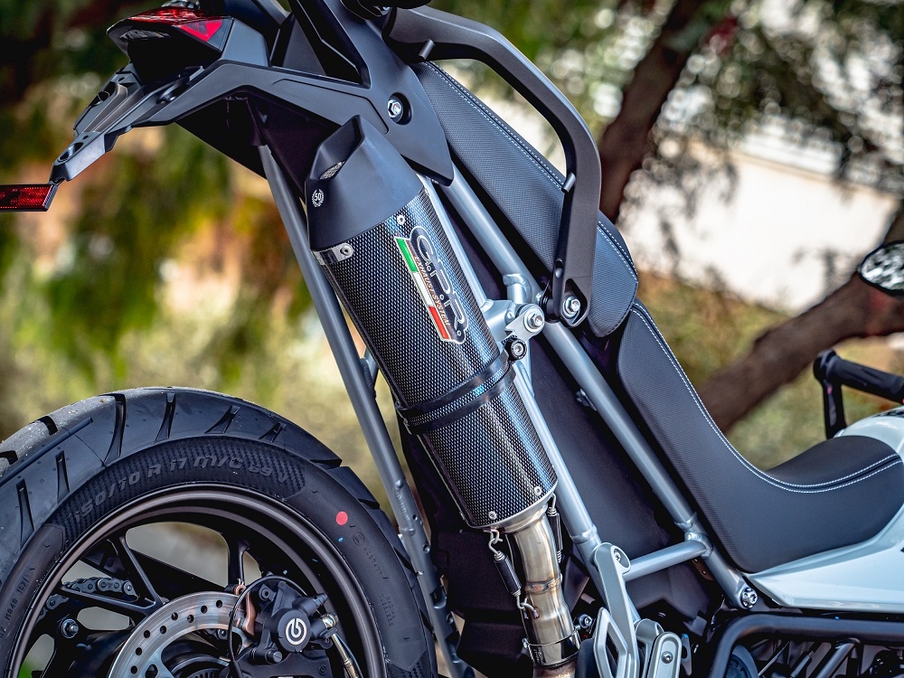 Escape compatible con Triumph Tiger 850 2020-2024, GP Evo4 Poppy, Escape legal, homologado, silenciador con db killer desmontable y tubo de conexión específico 