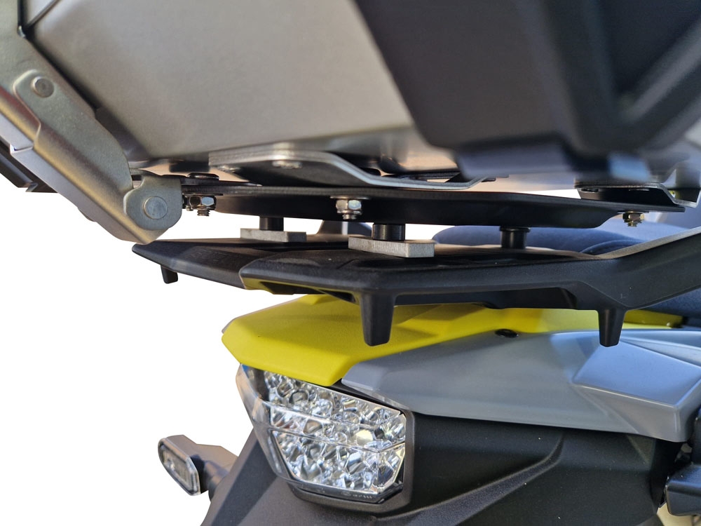 Baúl GPR TECH compatible con  Suzuki V-STROM DL 800 DE - SE 2023-2025 e5 Baúl Alpi-Tech en aluminio, color negro con placa específica incluida Capacidad Litros 45