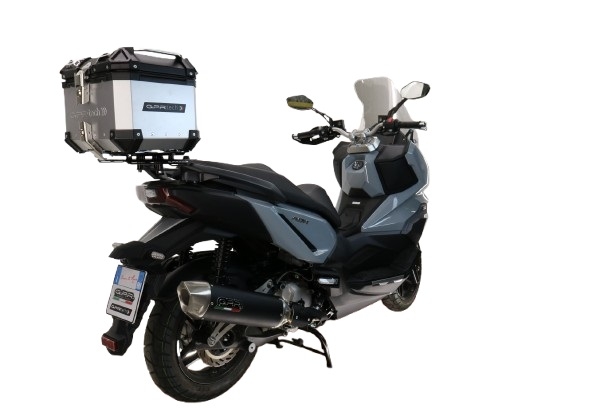 Baúl GPR TECH compatible con  Bmw G 310 Gs 2017/2021 e4 Baúl Alpi-Tech en aluminio color plata con placa específica incluida Capacidad Litros 26