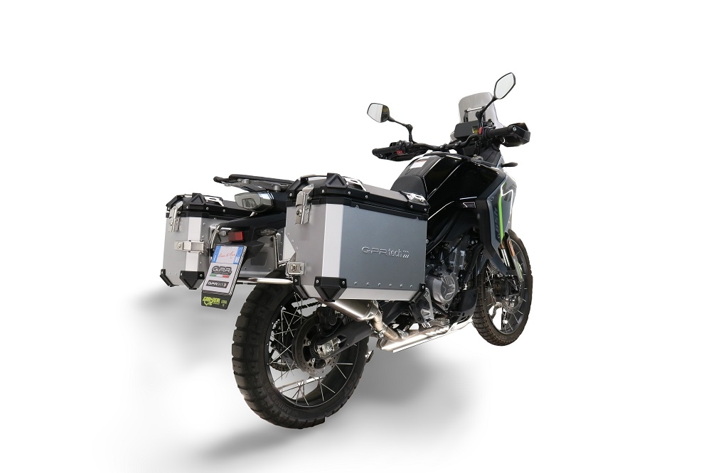 GPR TECH compatible con  Cf Moto 650 Mt 2021/2024 e5 Par de maletas laterales en aluminio color plata con portaequipajes específico Capacidad 38 LT. + 38 LT.