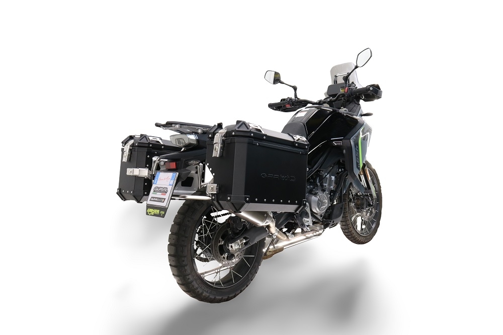 GPR TECH compatible con  Cf Moto 650 Mt 2021/2024 e5 Par de maletas laterales en aluminio color negro con portaequipajes específico Capacidad 38 LT. + 38 LT.