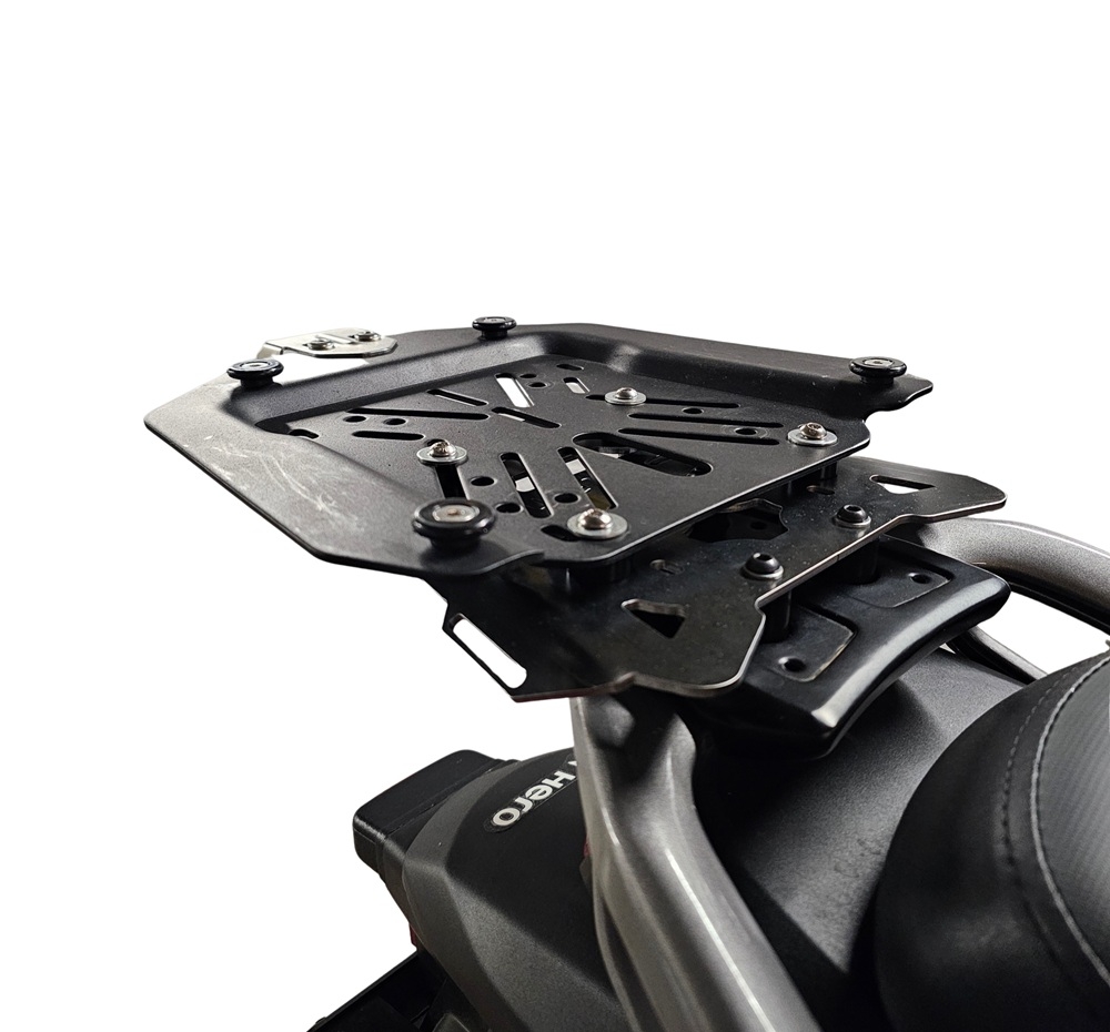 Baúl GPR TECH compatible con  Hero Xpulse 200 BS6 4V 2021/2024 E5 Baúl Alpi-Tech en aluminio color plata con placa específica incluida Capacidad Litros 35