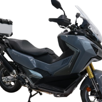 Baúl GPR TECH compatible con  Bmw G 310 Gs 2017/2021 e4 Baúl Alpi-Tech en aluminio color plata con placa específica incluida Capacidad Litros 26