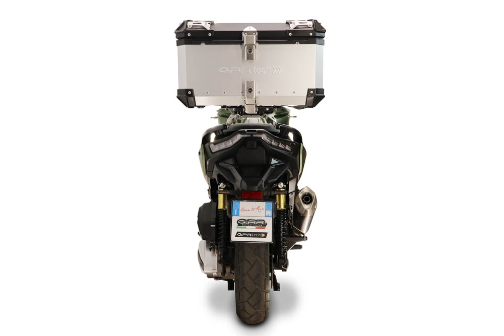Baúl GPR TECH compatible con  Voge SR 450 X 2026/2027 e5 plus Baúl Alpi-Tech en aluminio color plata, incluye portaequipajes específico de aluminio y placa especifica de acero. Capacidad Litros 45